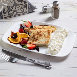 Naleśniki z nutellą﻿ i bitą śmietaną