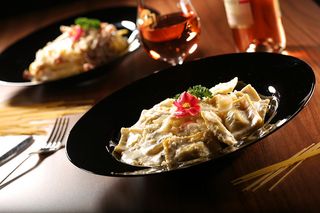 Tortellini cu sunca si smantana