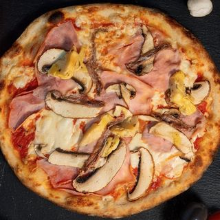 Pizza Capriciosa Ø 32cm