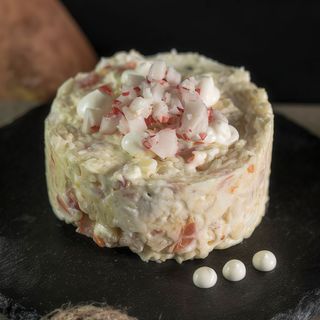Ensaladilla de gambas (500 g.)