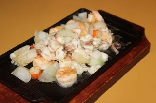 A139. Misto mare sale-pepe alla piastra*