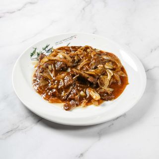 52 - Vitello con cipolla