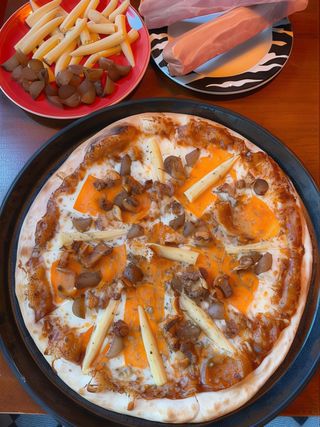 Pizza La Barbara (35 Cm.)