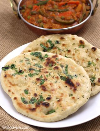 GARLIC NAAN