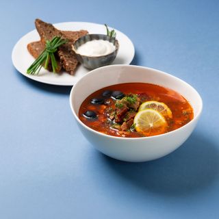 Solanka mięsna (500 ml)