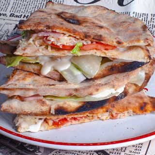 Фокача с кашкавал (450г)