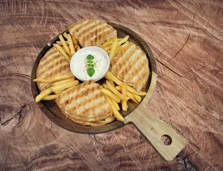 Skepasti gyros (Megali)