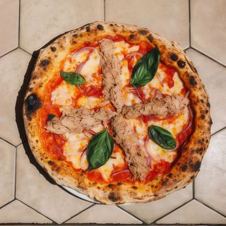 Pizza Mano De Dios (30 Cm.)