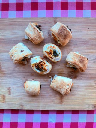 Panini z serem, kurczakiem i brokułem