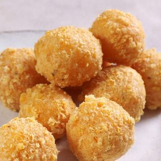 Ración bolitas de queso