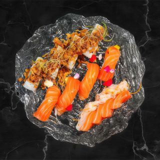 Bandeja Salmón Lover (16 Uds.)