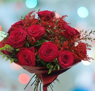 Buchet 15 trandafiri rosii