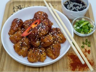 Чікен в солодко-гострому соусі (250g)