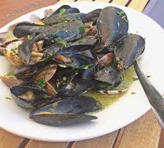 Soutè di cozze e vongole