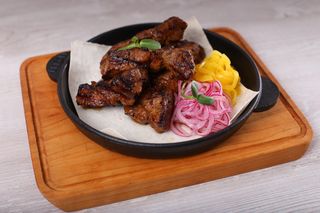 Шашлик із свинної шиї (170/120г)