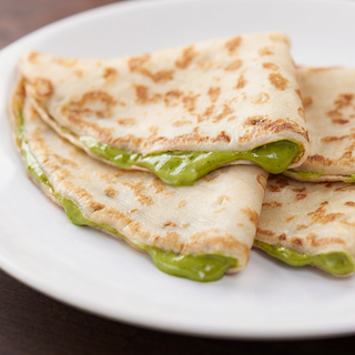 Clatite cu crema de fistic si kataif