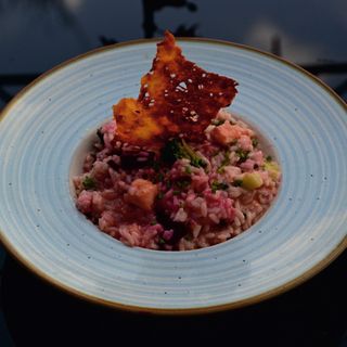 Ризото със сьомга (550г)