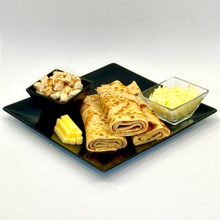 Filete de Pollo Asado, Mozzarella y Queso para Untar