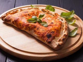 Pizza Calzone