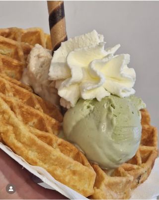 Waffle con gelato