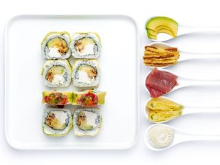 Fresh Awokado Tuna Roll (5 szt.-280/8 szt.-390g)