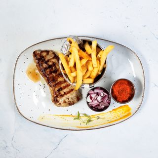 Punjena svinjska ruža u janjećoj maramici