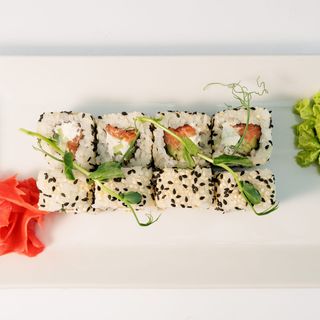 Каліфорнія свіжий лосось в кунжуті