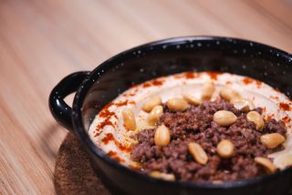Hummus Amb Carne