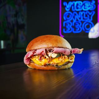 Burger Hendrix
