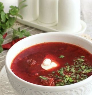 Борщ по-домашнему