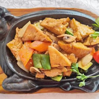 82.Tou fo con verduras