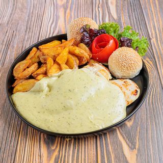 Piletina u kari sosu