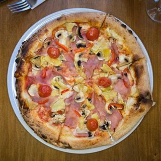 Pizza Quattro Stagioni