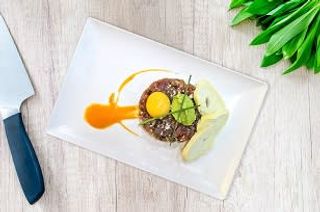 Tartar De Salmón (Ración)