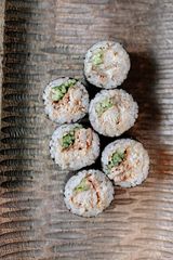 Рол з соусом Унагі (130г)