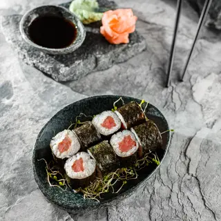Maki Ton