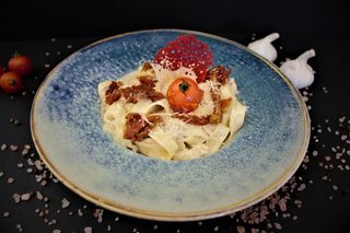 Tagliatelle cu piept de curcan