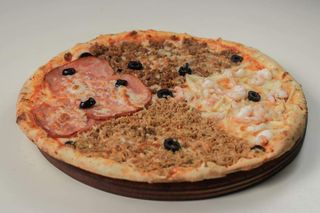 Pizza 4 Saisons + Boisson au Choix