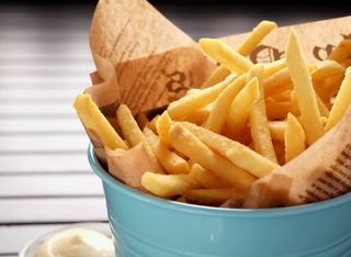 Пържени картофки (300г)