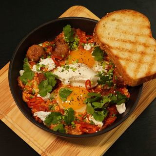 Шакшука з телятиною та фетою 340 гр