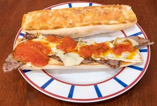 Bocadillo De Ternera