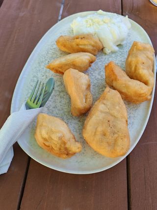 Uštipci veliki sir i kajmak 7 komada