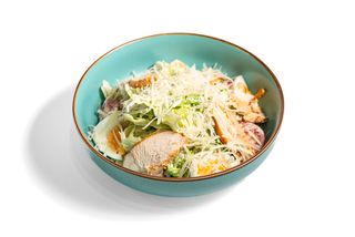 Цезарь с  курицей (220г)