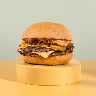 Бургер «Чізі денді Бекон»