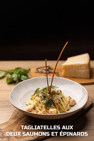 Tagliatelles Aux Deux Saumons Et Épinards