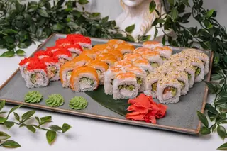 Sushi Set Top