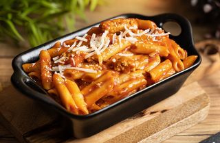 Macarrones con carne de Castañas