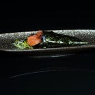250 Temaki black sake avocado
