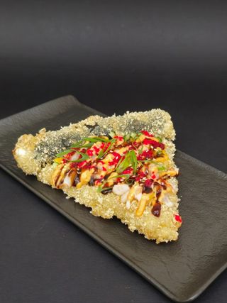 Суші -піца з креветкою