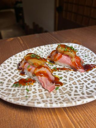 Niguiris solomillo con foie